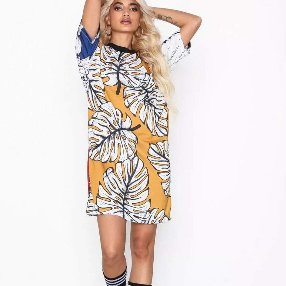 Addidas Original Tee Dress, Multicolor Women, SIze L